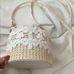 Straw  Lace detailed bucket bag